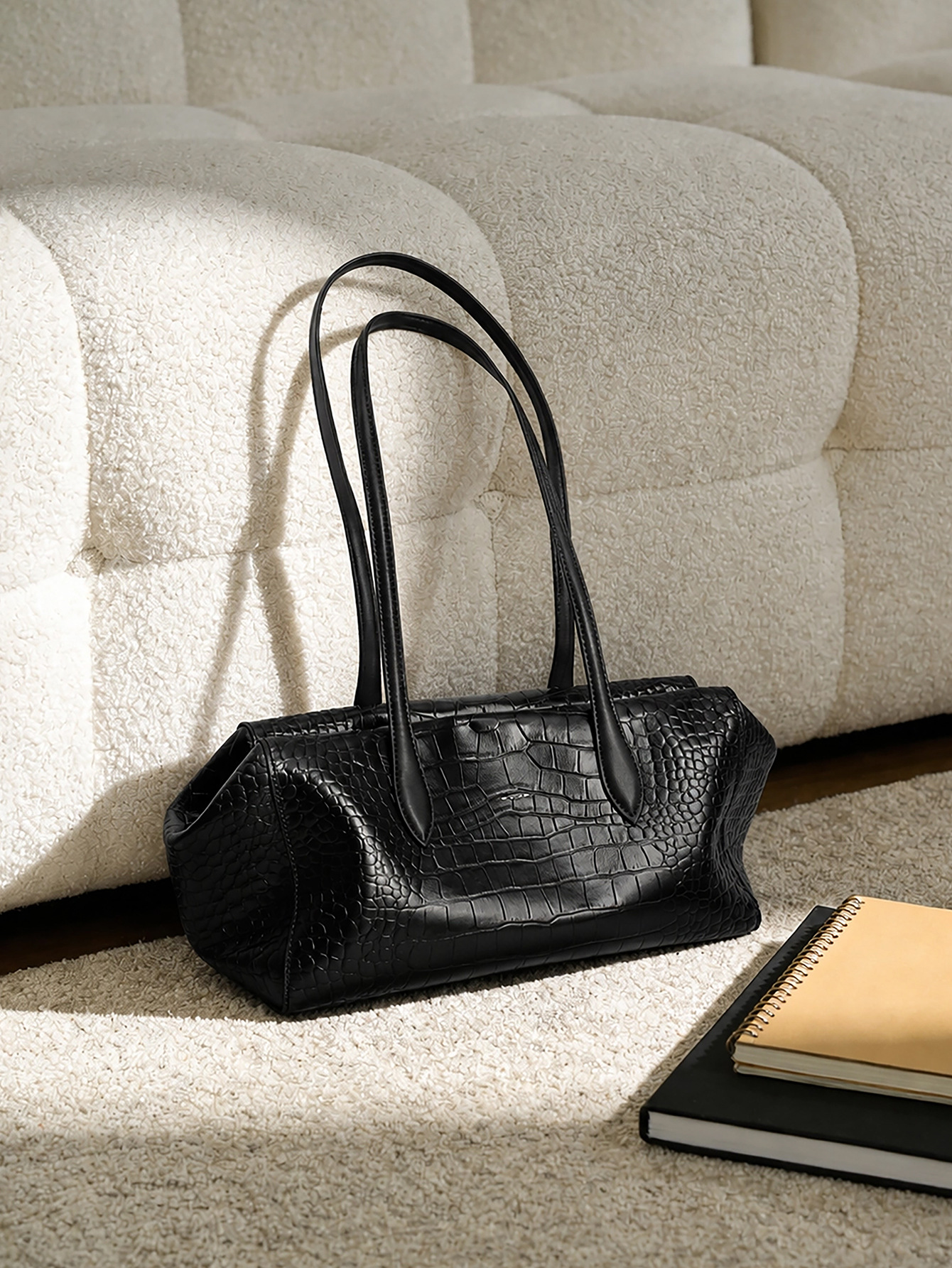 Interior Design Korean Style - Korean-style Commuter Genuine Leather Handbag, Premium