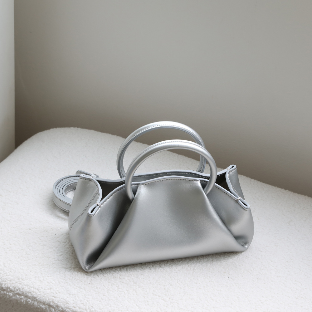 Interior Design Korean Style - Korean Style Women Circular Handheld Cloud
