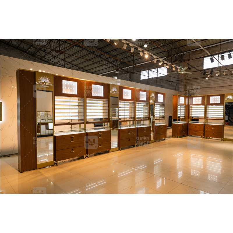 custom.Custom Retail Eyewear S - Interior Design Retail のレビューと価格