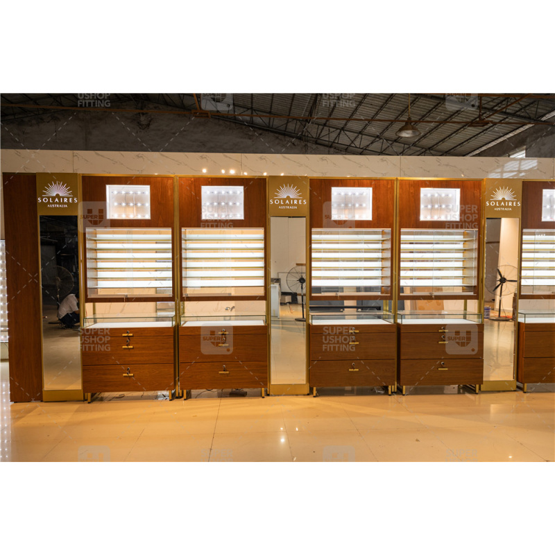 custom.Custom Retail Eyewear S - Interior Design Retail のレビューと価格