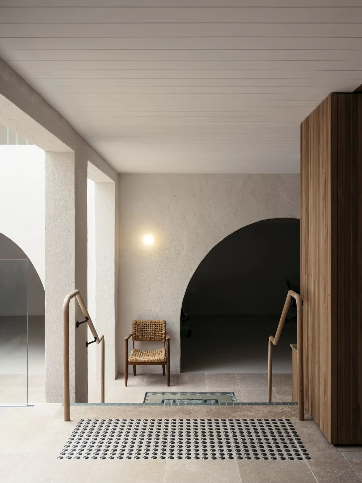 Sanhai Interior Design Office  - Interior Design And Construction のレビューと価格