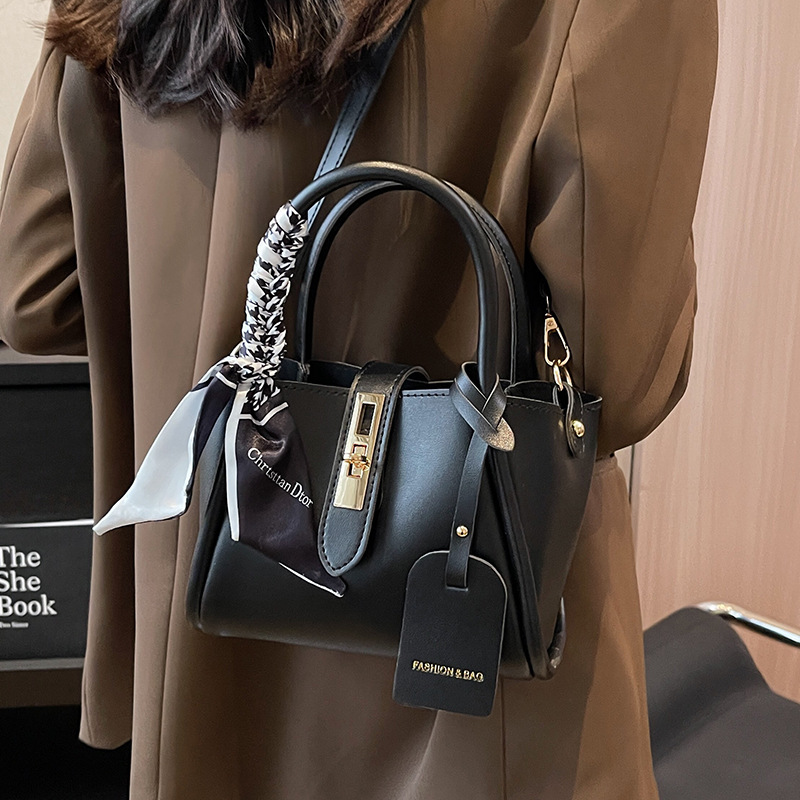 Bags for Women Versatile Hand- - Interior Design Korean Style のレビューと価格