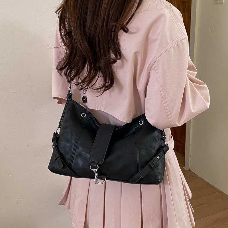 Korean Style Pu Armpit Bag Fas - Interior Design Korean Style のレビューと価格